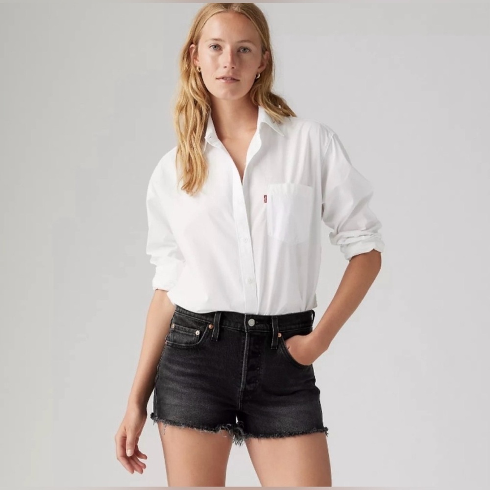 NWOT Levi’s 501 Black Denim Shorts with Distressed Hem